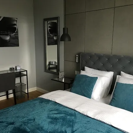 Grey Corner *